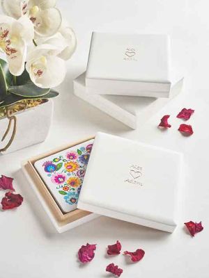 White square wedding gift boxes